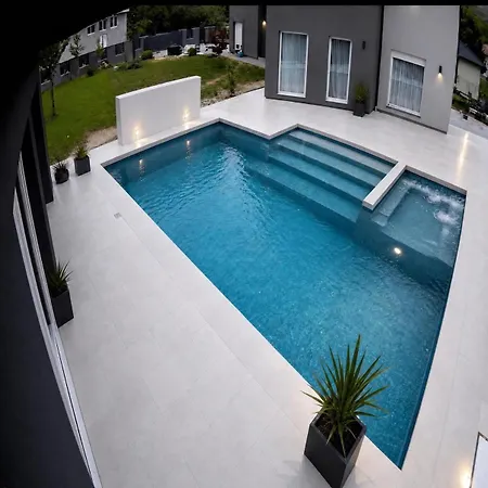 Nature Villa *